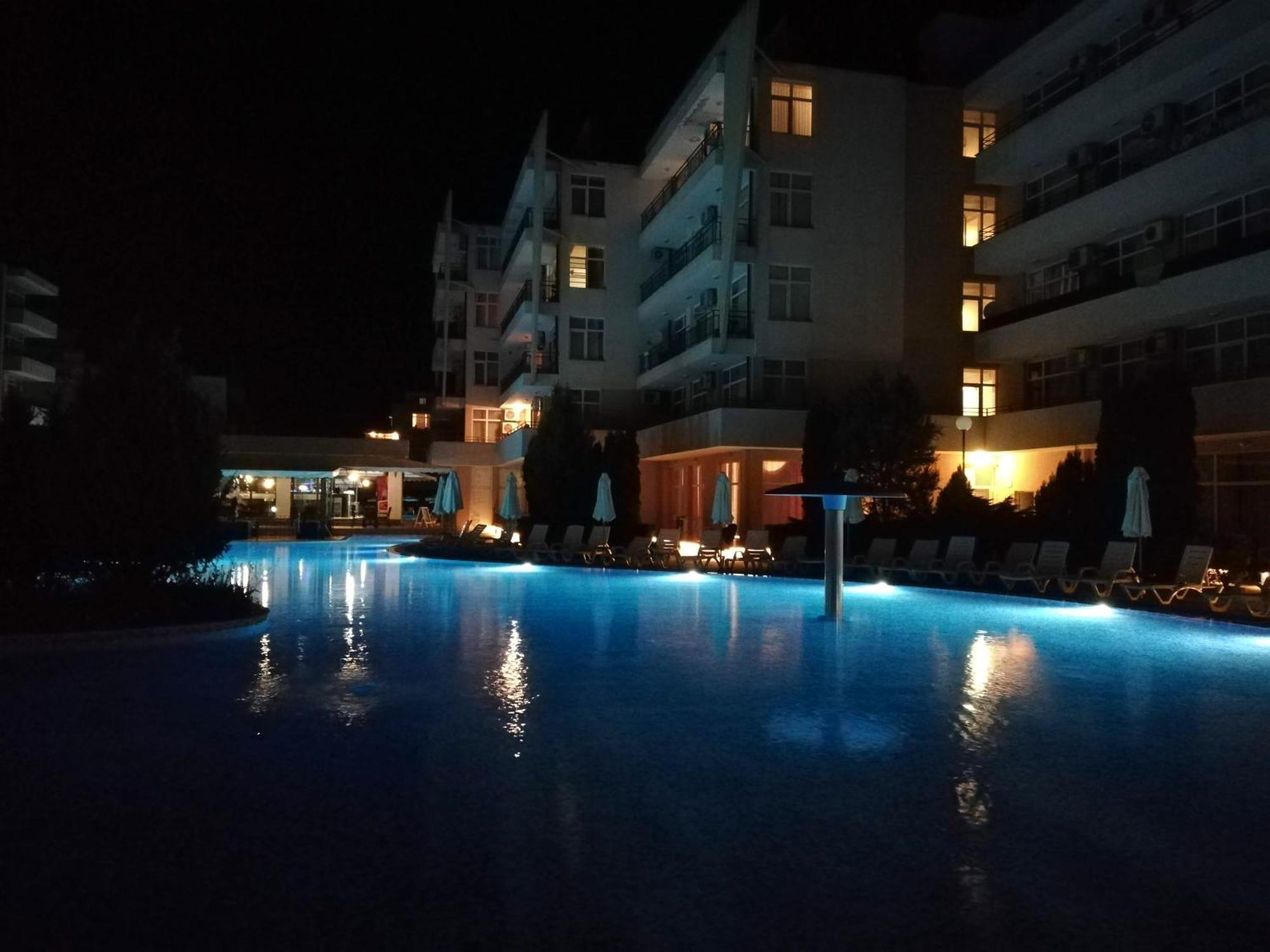 Apartment Daisy Grand Kamelia Słoneczny Brzeg Zewnętrze zdjęcie